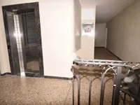 Недвижимость Двухкомнатная квартира, центр: 5