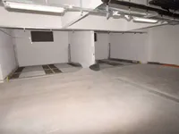 Недвижимость Двухкомнатная квартира, центр: 6