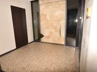 Недвижимость Двухкомнатная квартира, центр: 7