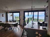 Недвижимость Трёхкомнатная квартира, Ичичи: 1