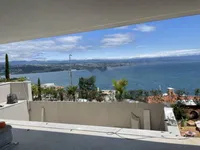 Недвижимость Трёхкомнатная квартира в центре: 1