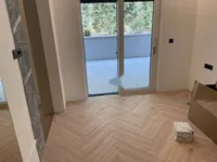 Недвижимость Трёхкомнатная квартира в центре: 8