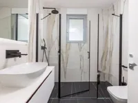 Недвижимость Четырехкомнатная квартира, центр: 13