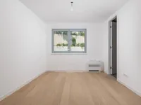 Недвижимость Трехкомнатная квартира в центре: 8