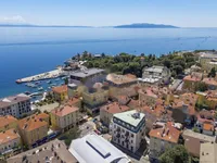 Недвижимость Четырехкомнатная квартира, Опатия: 15