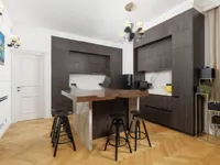 Недвижимость Четырехкомнатная квартира, Опатия: 23