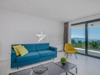 Недвижимость Четырехкомнатная квартира 264 м², Запад, Опатия: 9