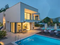 Недвижимость Четырехкомнатная квартира 264 м², Запад, Опатия: 21