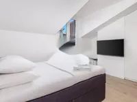 Недвижимость Трехкомнатная квартира, Центр: 5