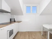 Недвижимость Трехкомнатная квартира, Центр: 7