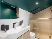 Недвижимость Трехкомнатная квартира, Центр: 8