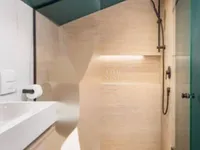 Недвижимость Трехкомнатная квартира, Центр: 10