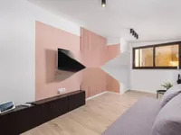 Недвижимость Трехкомнатная квартира, Центр: 11