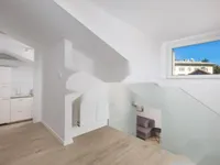 Недвижимость Трехкомнатная квартира, Центр: 14