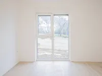 Недвижимость Четырехкомнатная квартира: 4