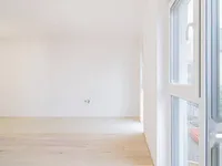 Недвижимость Четырехкомнатная квартира: 13