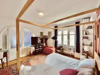 Недвижимость Четырехкомнатная квартира, Центр: 3