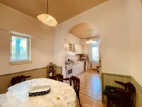 Недвижимость Четырехкомнатная квартира: 9