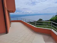 Недвижимость Трёхкомнатная квартира Добричь: 2