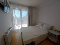 Недвижимость Трёхкомнатная квартира Добричь: 6