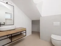 Недвижимость Семейный дом 200 м², Центр: 26