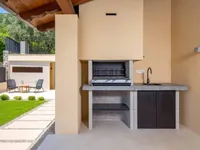 Недвижимость Семейный дом 200 м², Центр: 28