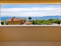 Недвижимость Семейный дом 200 м², Центр: 36