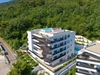 Недвижимость Четырехкомнатная Квартира Центр: 2