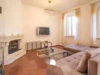 Недвижимость Трехкомнатная квартира, Центр, Опатия: 1