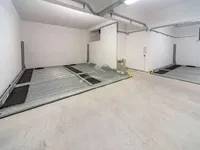 Недвижимость Трехкомнатная квартира в центре: 22