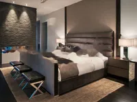 Недвижимость Четырехкомнатная квартира в центре: 3