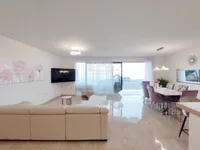 Недвижимость Дуплекс 250 м², Побри: 5