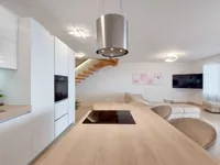 Недвижимость Дуплекс 250 м², Побри: 7