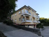 Недвижимость Центральные апартаменты 78 м²: 2