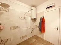 Недвижимость Трехкомнатная квартира, центр: 13