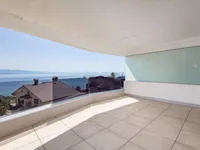 Недвижимость Трехкомнатная квартира в центре: 26