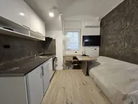 Недвижимость Четырехкомнатная квартира, Центр, Опатия: 8