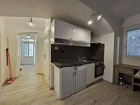 Недвижимость Четырехкомнатная квартира, Центр, Опатия: 9