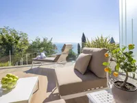 Недвижимость Трёхкомнатная квартира Центр: 12