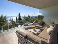 Недвижимость Трёхкомнатная квартира Центр: 14