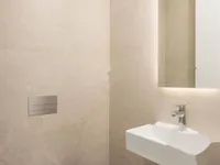 Недвижимость Трехкомнатная квартира в центре: 21