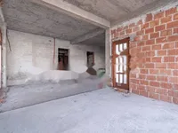 Недвижимость Трёхкомнатная квартира, Центр: 7