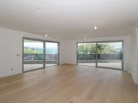 Недвижимость Квартира на втором этаже, центр, Опатия: 12