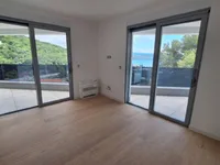 Недвижимость Квартира на втором этаже, центр, Опатия: 15