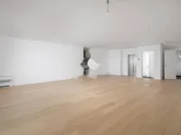 Недвижимость Четырехкомнатная квартира, Центр, Опатия: 16