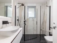 Недвижимость Четырехкомнатная квартира, Центр, Опатия: 22