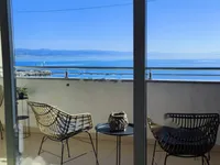 Недвижимость Трехкомнатная квартира Ика: 2