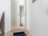 Недвижимость Трехкомнатная квартира, Центр: 31