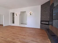 Недвижимость Трехкомнатная квартира в Центре: 5