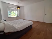 Недвижимость Трехкомнатная квартира в Центре: 10